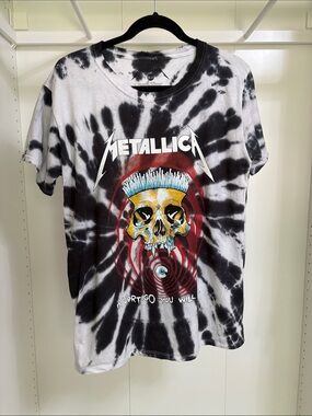 Metallica Tie-Dye Skull Graphic Tee - Black & White with Color Accent NWOT